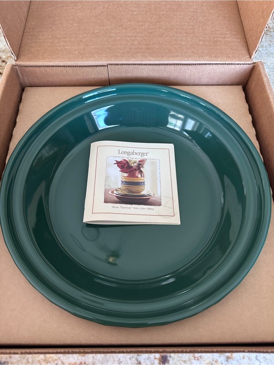 Longaberger Other - Longaberger Pottery Grandma Bonnie’s Pie Plate - Ivy - brand new